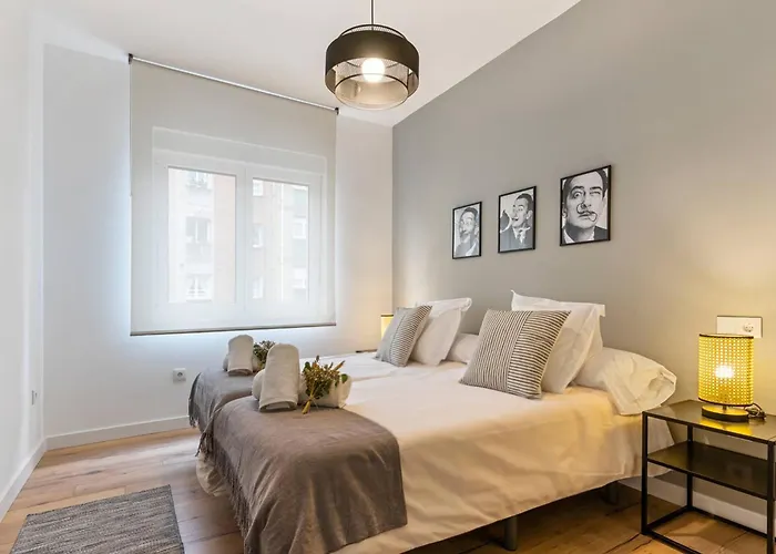 Dali, Espectacular Apartamento, Escritorio Y Wifi Χιχόν