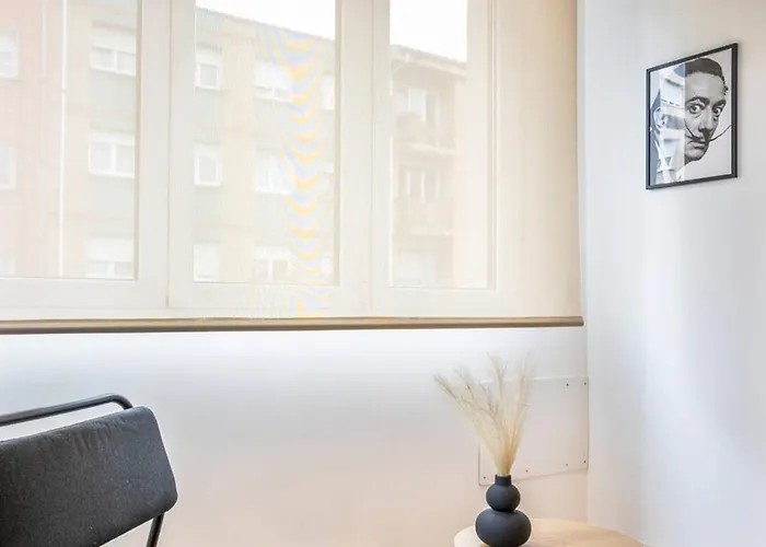 Dali, Espectacular Apartamento, Escritorio Y Wifi *